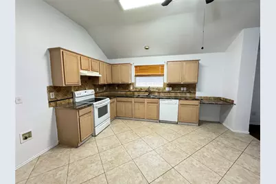 5424 Caribou Ridge Drive, Watauga, TX 76137 - Photo 8