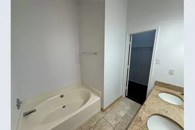 5424 Caribou Ridge Drive, Watauga, TX 76137 - Photo 18