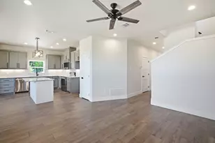1613 Franklin St, Weatherford, TX 76086 - Photo 8