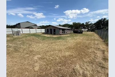 1009 W 7th Street, Justin, TX 76247 - Photo 22