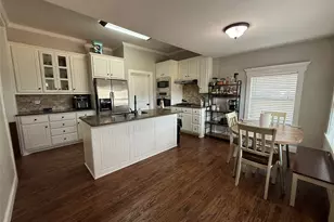 1009 W 7th St, Justin, TX 76247 - Photo 10