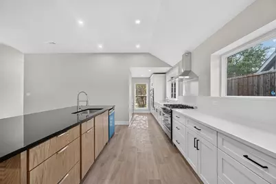3904 Covinton Lane, Plano, TX 75023 - Photo 12