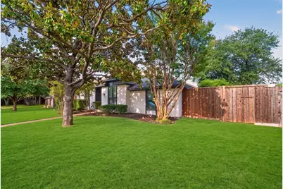 3904 Covinton Lane, Plano, TX 75023 - Photo 2