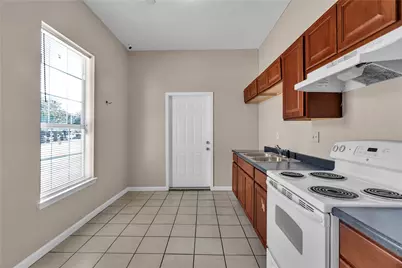351 Pennsylvania Avenue, Fort Worth, TX 76104 - Photo 28