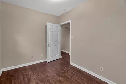 351 Pennsylvania Avenue, Fort Worth, TX 76104 - Photo 14