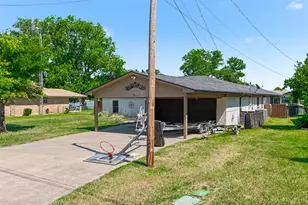 3801 Quail Run, Granbury, TX 76049 - Photo 32