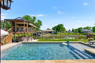 3801 Quail Run, Granbury, TX 76049 - Photo 2