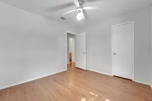5811 Woodsetter Ln, Arlington, TX 76017 - Photo 12