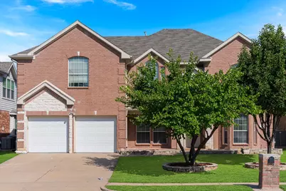5207 W Cove Way, Grand Prairie, TX 75052 - Photo 2