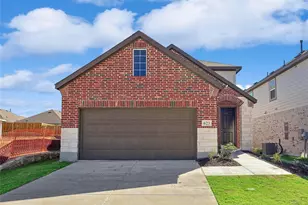 623 Russell Dr, Lowry Crossing, TX 75069 - Photo 1