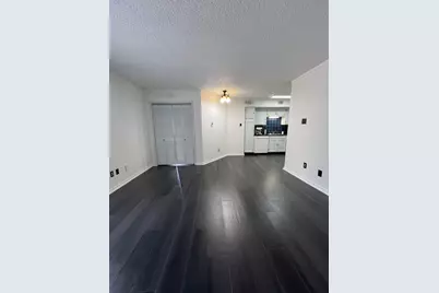 9811 Walnut Street #104, Dallas, TX 75243 - Photo 6