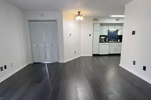 9811 Walnut St, Dallas, TX 75243 - Photo 6