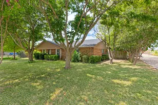 6700 Sayle St, Greenville, TX 75402 - Photo 2