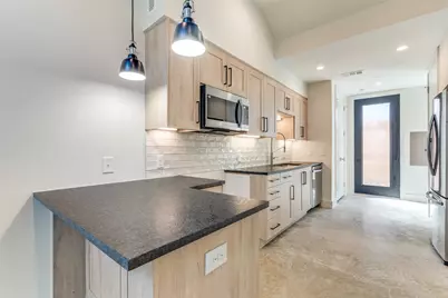 4715 Live Oak Street #113, Dallas, TX 75204 - Photo 6