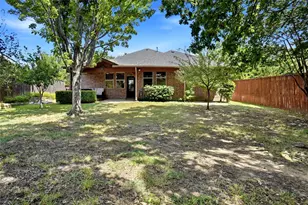 1821 Vintage Dr, Corinth, TX 76210 - Photo 16
