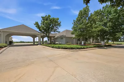 3112 Harris Street, Gainesville, TX 76240 - Photo 8