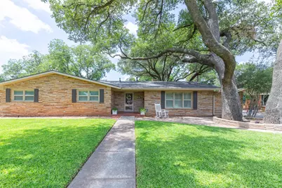 1518 Elmwood Drive, Abilene, TX 79605 - Photo 2