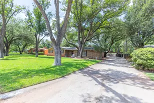 1518 Elmwood Dr, Abilene, TX 79605 - Photo 4