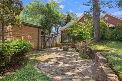 2806 S Keaton Avenue, Tyler, TX 75701 - Photo 2