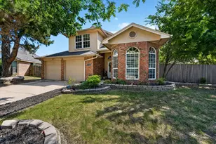 1912 Stallion Ct, Keller, TX 76248 - Photo 2