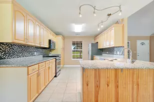 329 Helena Dr, Powderly, TX 75473 - Photo 6