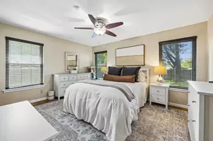 809 Brookhurst Dr, Dallas, TX 75218 - Photo 12