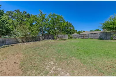 5504 Glenlivet Place, Greenville, TX 75402 - Photo 8