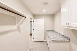 1013 Abbie Ruth Ct, Springtown, TX 76082 - Photo 10
