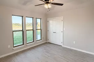 1013 Abbie Ruth Ct, Springtown, TX 76082 - Photo 20