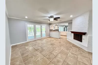 830 Blackburn Street, Grand Prairie, TX 75050 - Photo 6
