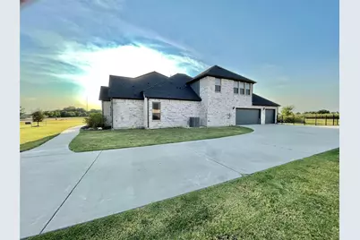 4223 Waterstone Estates Drive, McKinney, TX 75071 - Photo 4