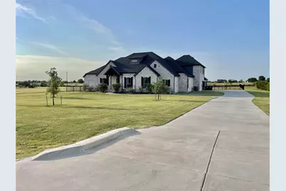 4223 Waterstone Estates Drive, McKinney, TX 75071 - Photo 2