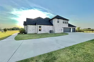 4223 Waterstone Estates Dr, McKinney, TX 75071 - Photo 4