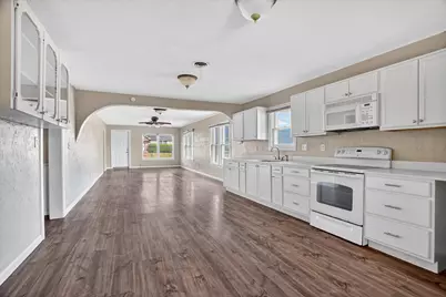 320 & 316 N 2nd Street, Jacksboro, TX 76458 - Photo 1