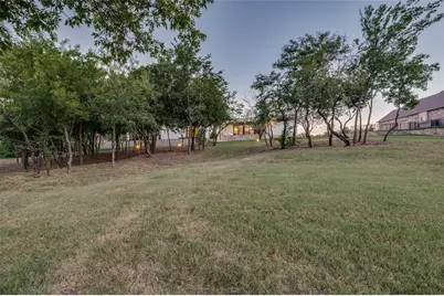 3120 Sanctuary Drive, Grand Prairie, TX 75104 - Photo 30