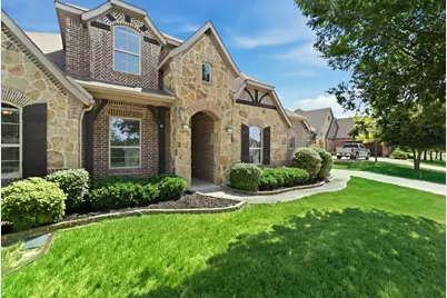 317 Landview Drive, Burleson, TX 76028 - Photo 2