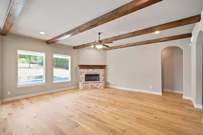 317 Landview Drive, Burleson, TX 76028 - Photo 6
