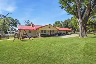 1913 Austin Aisle, Tool, TX 75143 - Photo 2
