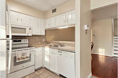 895 Dublin Drive #4, Richardson, TX 75080 - Photo 2