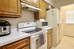 1110 S Rusk St, Weatherford, TX 76086 - Photo 4