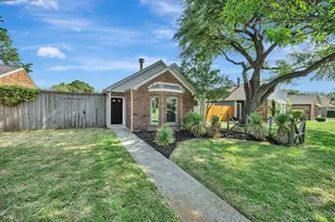 934 Mapleleaf Ln, Coppell, TX 75019 - Photo 2