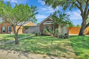 934 Mapleleaf Ln, Coppell, TX 75019 - Photo 1
