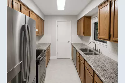 4601 Hazel Street #B, Flower Mound, TX 75028 - Photo 4