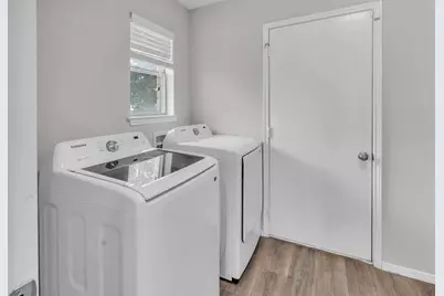 691 N Montana Court, Keller, TX 76248 - Photo 6