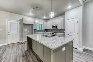 510 W 0Ak St, Weatherford, TX 76086 - Photo 14