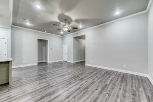 510 W 0Ak St, Weatherford, TX 76086 - Photo 10