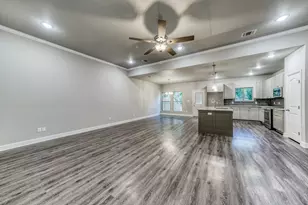 510 W 0Ak St, Weatherford, TX 76086 - Photo 8