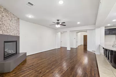 408 Vine Street, Irving, TX 75039 - Photo 8