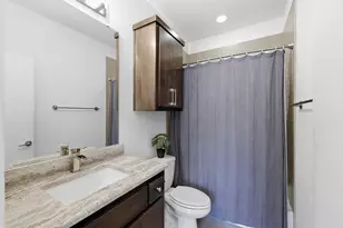 6908 Chantilly Ct, Dallas, TX 75214 - Photo 30