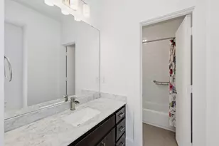 6908 Chantilly Ct, Dallas, TX 75214 - Photo 28